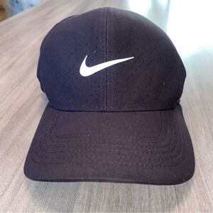 Nike Black and White Sports Cap